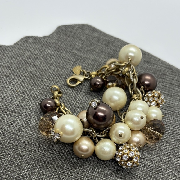Stella & Dot Audrey Cluster Charm Bracelet - Picture 4 of 7